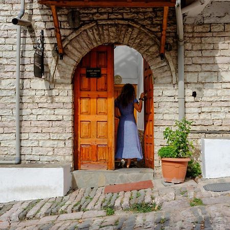 Guesthouse Hoxha Gjirokaster Exterior photo